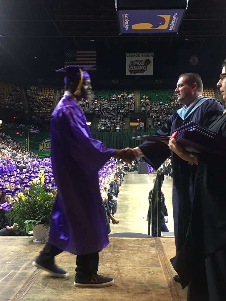 FCPSLBSS's tweet photo. That graduation walk! @LBSS2018 https://t.co/wy9ZbT0L96