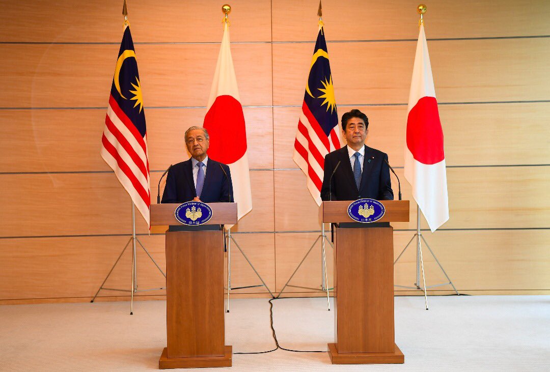 Rumusan lawatan kerja:
Saya berpendapat bahawa kita mencapai kejayaan yang tidak disangka. Perdana Menteri Shinzo Abe memberi masa yang cukup panjang untuk mendengar masalah yang kita hadapi di Malaysia. Dan dia memberi pengakuan bahawa setakat yang dia mampu, dia akan tolong.