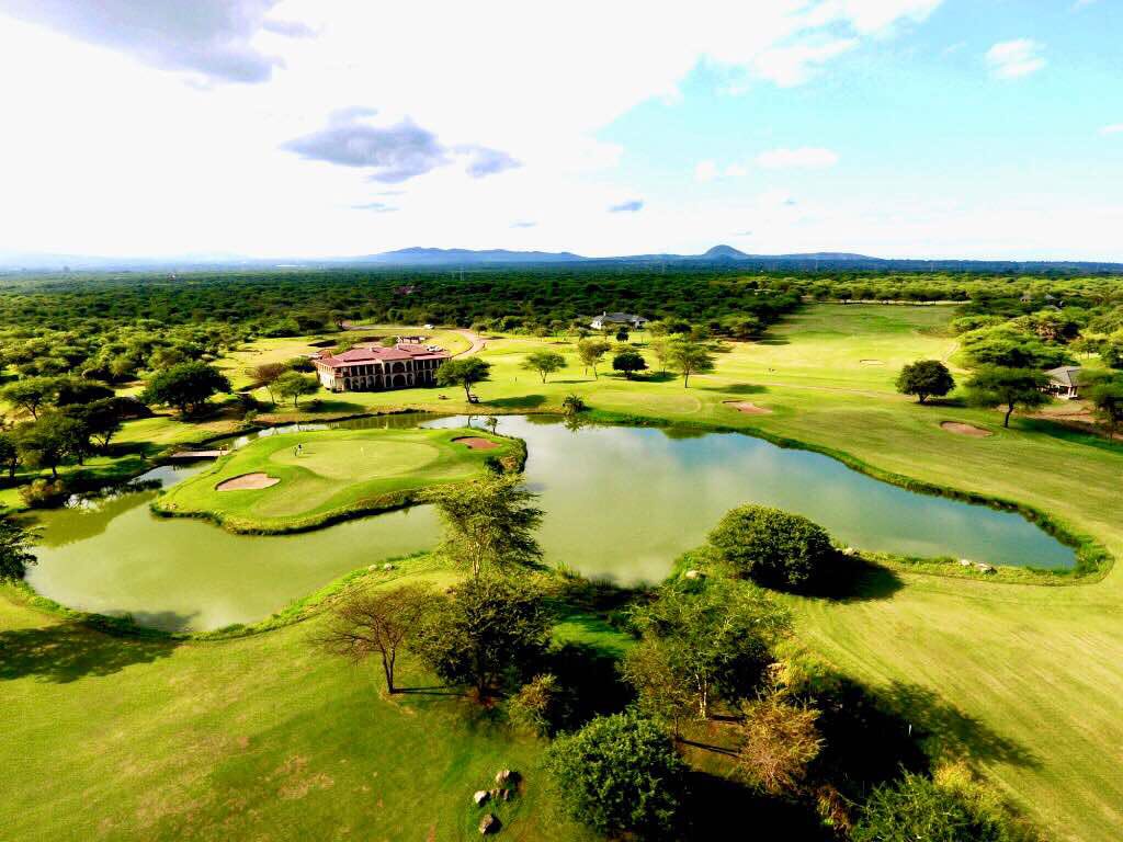 Kiligolf's tweet photo. Thank you Mini Trappe for sending in these drone photos of Kiligolf! #drone #golfcourse #kiligolf #golf #africa #tanzania #kilimanjaro #ownahomehere https://t.co/cbmCSsAqCm