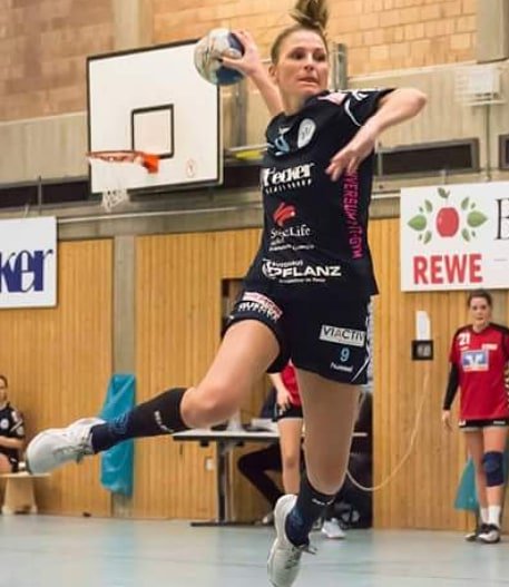 FFligge's tweet photo. Ihr könntet mal was für mich tun - und das steht HIER: https://t.co/kLrRKOH77I
#asc09 #ascGO #asc09handball #asc09dortmund #Aplerbeck #Dortmund #Handball https://t.co/JqHz2TNdDb