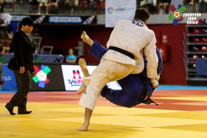 LALIGA+ (@laligaplus) on Twitter photo 👇🏽🥋👇🏽
<a href="/FGarrigosPodium/">Francisco Garrigós</a>
<a href="/NSheraPodium/">Nikoloz Shera</a>
<a href="/AGaiteroPodium/">Alberto Gaitero</a>
<a href="/Javi_judo73/">Javier Ramirez</a>
<a href="/JuliaFigueroaPe/">Julia Figueroa Peña</a>
<a href="/anaperezbox/">ana perez box</a>
<a href="/jaione57/">Jaione Ekisoain</a>
<a href="/Puchejudo/">María Isabel Puche</a>
@bernabeu_maria
<a href="/LTalarn/">Laia Talarn</a>
Alfonso Urquiza
Pedro Jiménez
Ángel Parra
Sara Álvarez
Los 1⃣4⃣ judokas para <a href="/Tarragona2018ES/">Tarragona 2018</a>👉🏽l4s.sh/28pffk 👇🏽🥋👇🏽
<a href="/FGarrigosPodium/">Francisco Garrigós</a>
<a href="/NSheraPodium/">Nikoloz Shera</a>
<a href="/AGaiteroPodium/">Alberto Gaitero</a>
<a href="/Javi_judo73/">Javier Ramirez</a>
<a href="/JuliaFigueroaPe/">Julia Figueroa Peña</a>
<a href="/anaperezbox/">ana perez box</a>
<a href="/jaione57/">Jaione Ekisoain</a>
<a href="/Puchejudo/">María Isabel Puche</a>
@bernabeu_maria
<a href="/LTalarn/">Laia Talarn</a>
Alfonso Urquiza
Pedro Jiménez
Ángel Parra
Sara Álvarez
Los 1⃣4⃣ judokas para <a href="/Tarragona2018ES/">Tarragona 2018</a>👉🏽l4s.sh/28pffk