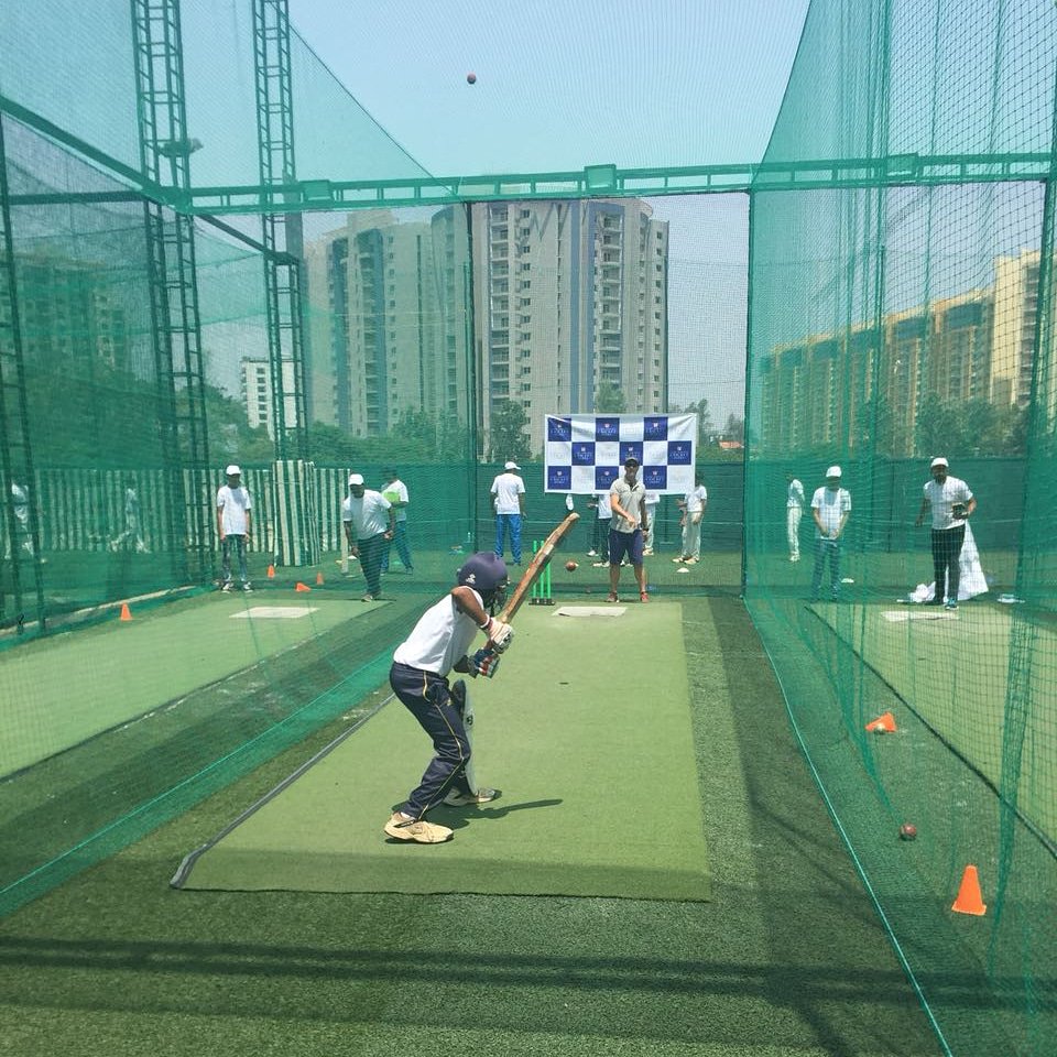 GkcIndia's tweet photo. Practice makes perfect. #MasterYourSkills #GaryKirsten #GaryKirstenCricketIndia #CricketTraining #BeTheBest #CoachGary https://t.co/OI3y2tzr5G