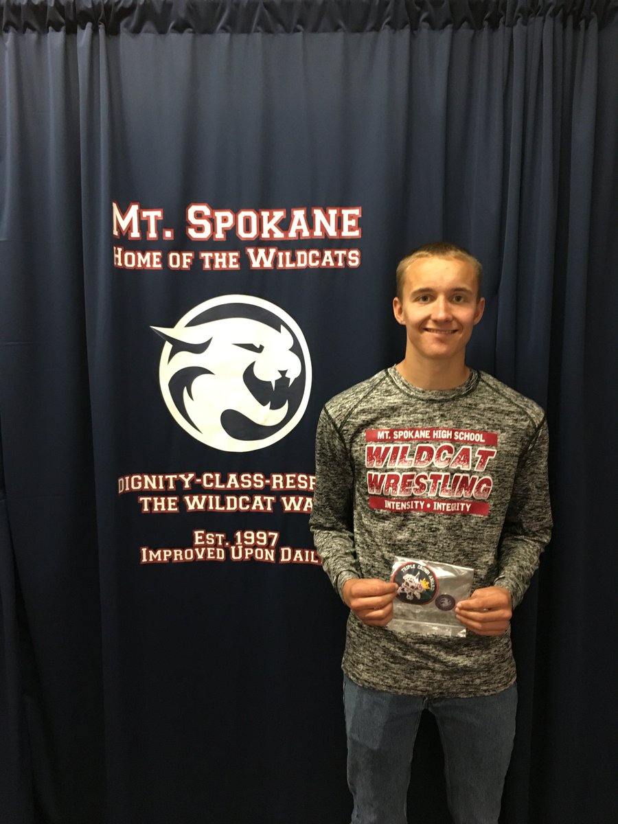 MSHS_CAT_SPORTS's tweet photo. Wildcat Athletics - Triple Crown
3 Sport Varsity Athlete 2017-18

Kolby Goff (JR):  Cross Country, Wrestling and Soccer

🐾AWESOME WORK KOLBY!!!🐾 https://t.co/peXIHCyZ1I