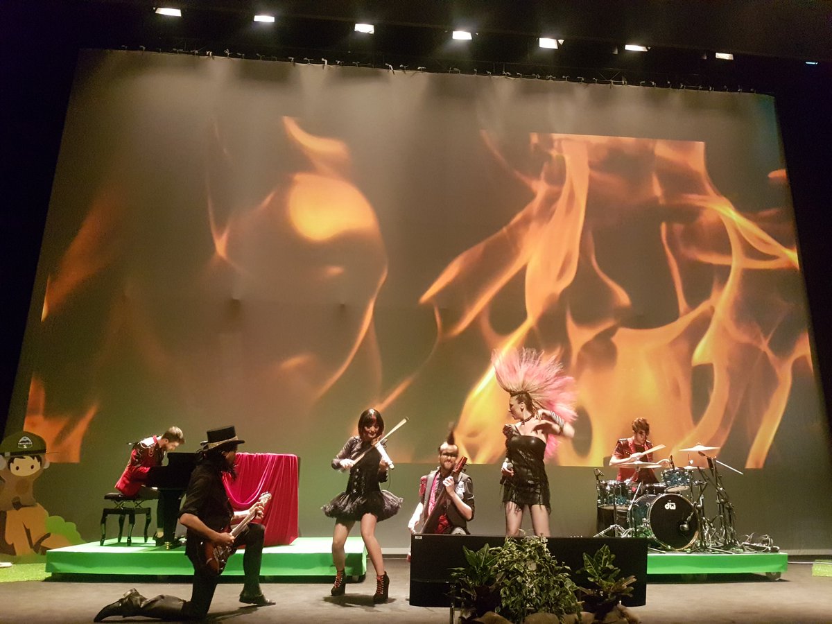 JJVall_llobera's tweet image. Cerramos el Basecamp de Salesforce en Barcelona ON FIRE! Un éxito! Gracias a toda la familia Ohana por haberlo hecho posible! Clientes, Partners, empleados, etc. Stay tuned! Seguimos... #BasecampBCN #SalesforceBCN #Salesforce #Ohana #Gracias #Gracies #Thankyou