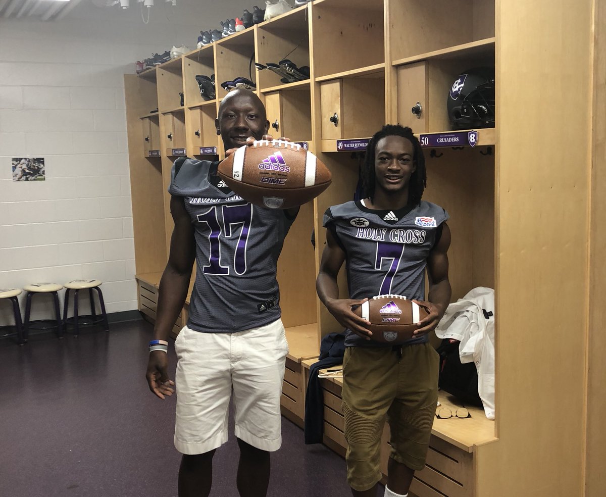 bjfergus0n's tweet photo. Blessed to received my 2nd offer to the College of the Holy Cross !! https://t.co/HG9vXlb4Uv