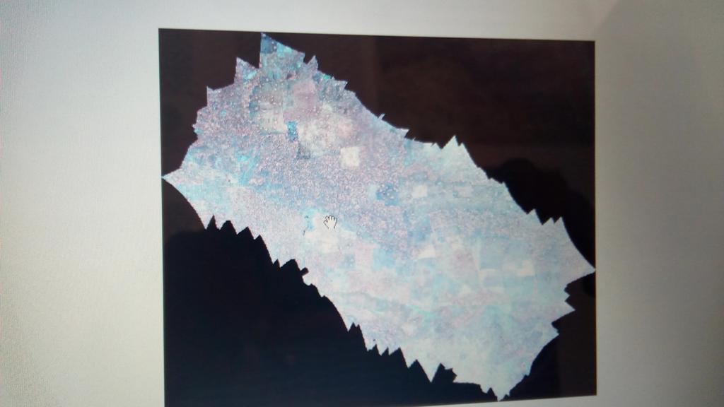 laboGeomatique's tweet photo. Notre Tito simple de traitement d'image de  #Drone (UAV):#Agisoft photoScan: Nettoyage, mosaic, DEM et ORTHO. https://t.co/TzlrdqupzG