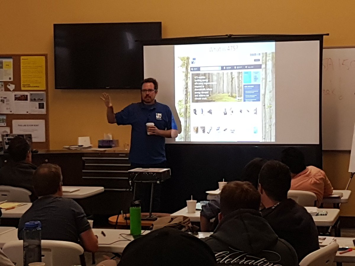Shaun_Footprint's tweet photo. Lucas' turn to talk about passive house @BCITSoCE  @475Canada @foursevenfive https://t.co/JtppbQV1Va