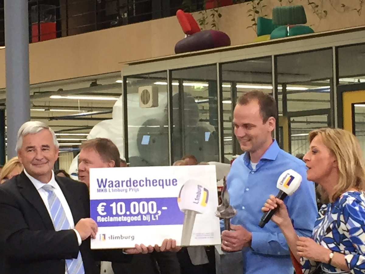 MKBLimburg's tweet photo. En de winnaar is @dekkers2wielers uit Wanssum
Van harte gefeliciteerd! https://t.co/6Tqcj0yAAu