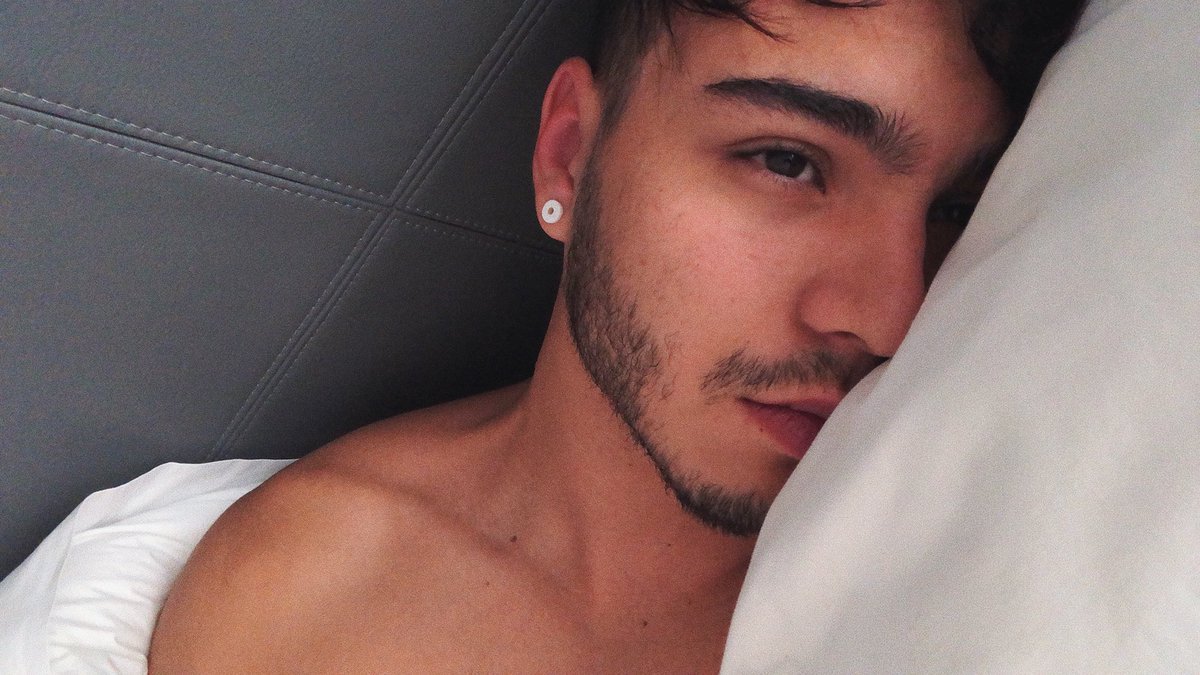 villalobossebas's tweet photo. buen día, tú https://t.co/1su3WfOFSy