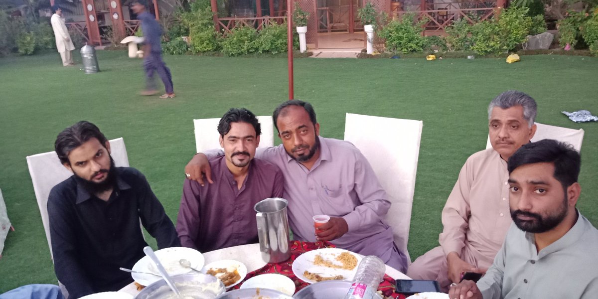 RameezRajputPPP's tweet photo. Attended Aftaar Dinner With General Sec.. #PPP Cultural Wing Sindh @LiaquatShahani_ Sb  @ImrankzPPP &amp; Others Team Members. Arrange By Candidate PPP MNA #NA227 #DrIrfanGulMangsi Sb Candidate MPA #PS66 @AajizDhamrah Also Present Att Mangsi House Hyd.

@BBhuttoZardari https://t.co/ZtJ7Axpgxc