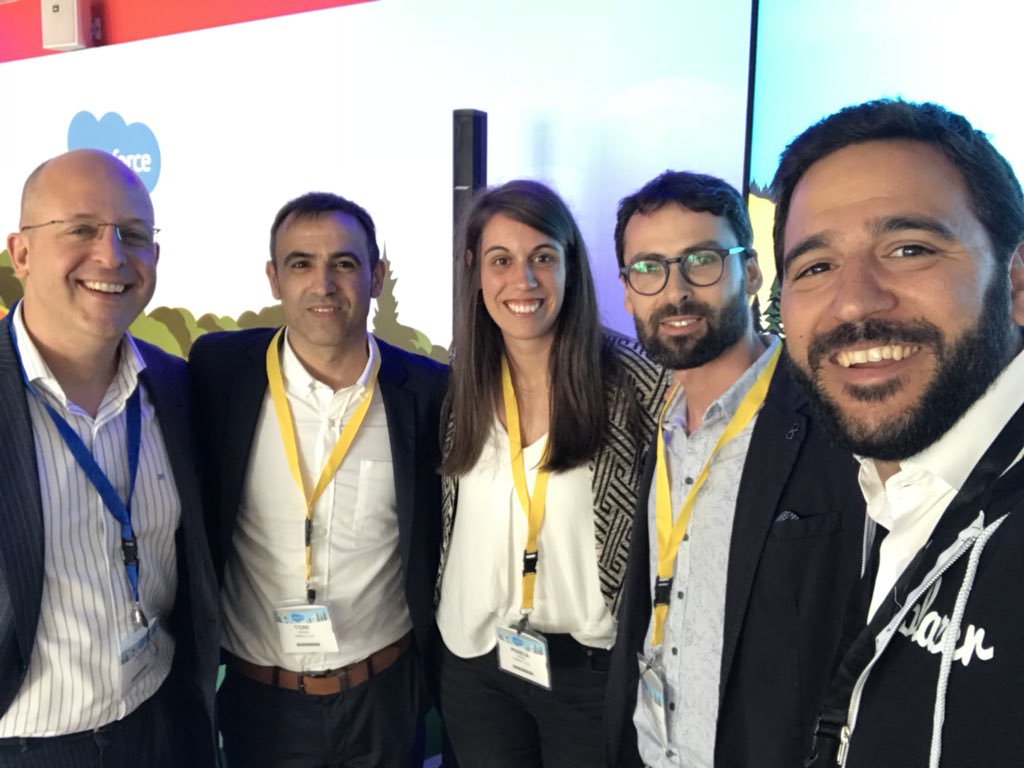 javibenavente's tweet image. Gran sesion de industria en #salesforcebcn con nuestra ohana: @GirbauGroup , @S4GConsulting , @salesforce y @ComexiGroup - Gracias a todos por contarnos vuestra historia - para mas info de Transformación digital en la industria. Follow ⬇️
