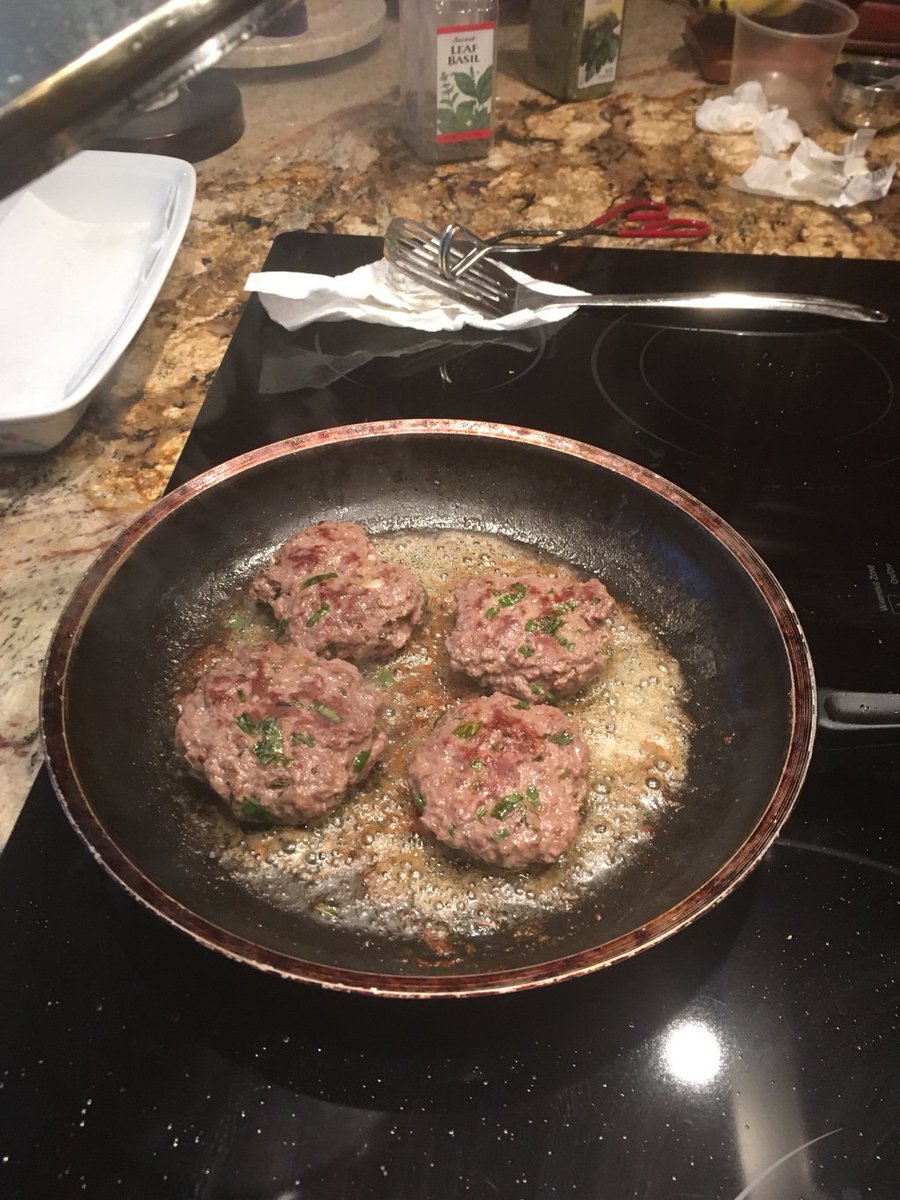 TheGueyofLife's tweet photo. Cooked an Italian dish called Polpettes last night
#cookingtimewithcarlos #nometh #polpettes #italian #foodporn #foodpic  #Foodies  #madewithlove
#meal #foodlover #RetweeetPlease https://t.co/Rcl27sLRFi