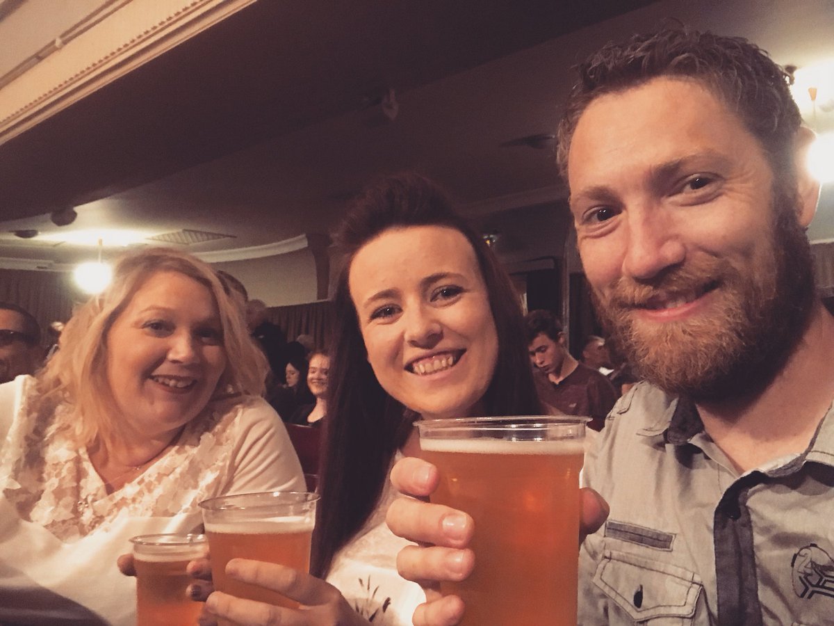 CommsKirsty's tweet photo. Night out with these crazies! Watching the amazeballs @DerrenBrown #famalam #underground #williers https://t.co/V5ByKY3ZKe