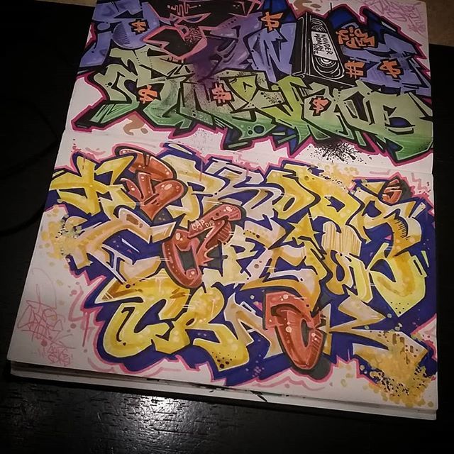 SATIRE_of_SEVS's tweet photo. Hipsoda's Caption Crack!
#satire #sevscrew #sevs #dfs #dfscrew #graffiti #blackbook #sketch #drawing #captionthis #hcc #hipsoda #captioncrack #capdis #hipsodascaptioncrack https://t.co/HbHzpJOGt4 https://t.co/Swmlp17LwK