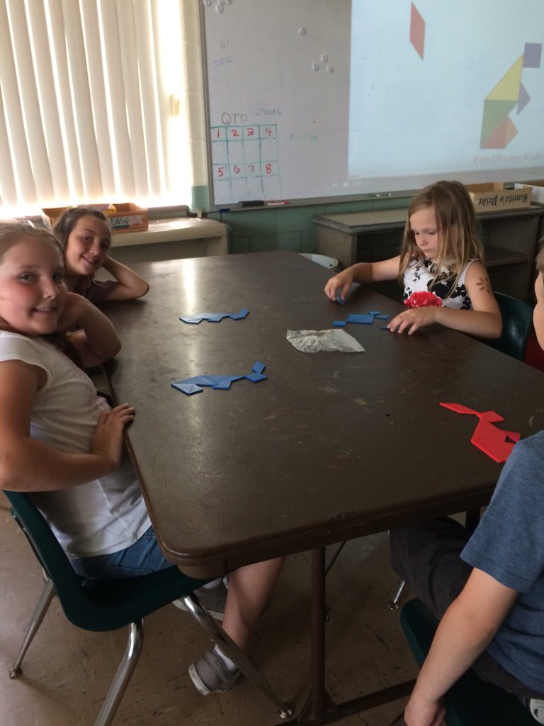 JudyEnglish123's tweet photo. More tangram challenges with 3rd. #rcsdpirates https://t.co/8fPgeyyR73