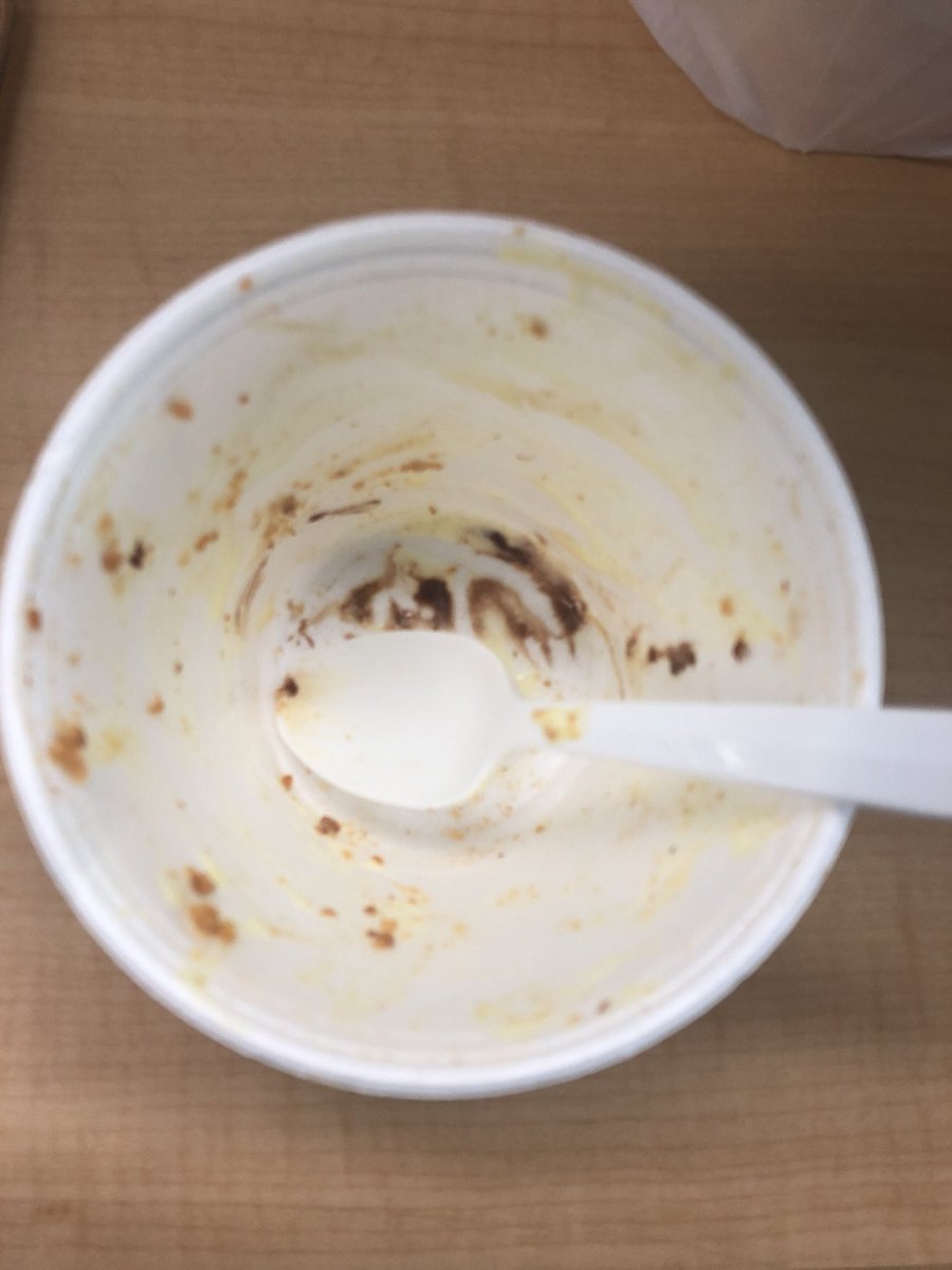 DjQueue's tweet image. She’s Latina