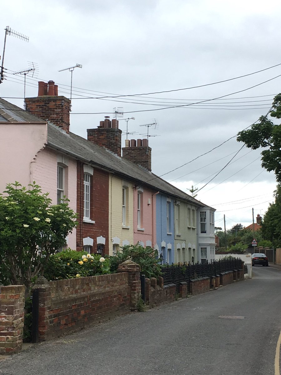danieln66703756's tweet photo. More from our mooch 🐾🐾🐾#Aldeburgh #Aldfest #Seaside #churchfarm #thorpeness #suffolk https://t.co/IcEAxAIf2P