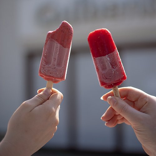 TheGulbenkian's tweet photo. Our cafe now stocks #IceKitchen handmade artisan ice lollies! Flavours include Earl Grey Tea, Mojito and Blueberry, yogurt and honey!  Plus there are vegan &amp; gluten free options. @TheIceKitchen https://t.co/jpLtzt9SIt