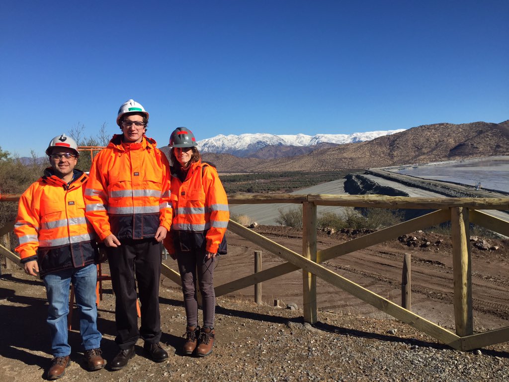 José P. Guilisasti (@jpguilisasti) on Twitter photo Impresionante el trabajo que realiza <a href="/CodelcoChile/">Codelco</a> de #RecargaArtificialDeAcuiferos en Huechun, Tiltil. Inyectan agua limpia previamente tratada 100 Lt/s a acuífero Chacabuco-Polpaico. Gran aporte a la agricultura!! Gracias por la invitación <a href="/mario_olavarria/">Mario Olavarría R.</a> y <a href="/MuniColina/">Municipalidad Colina</a> Impresionante el trabajo que realiza <a href="/CodelcoChile/">Codelco</a> de #RecargaArtificialDeAcuiferos en Huechun, Tiltil. Inyectan agua limpia previamente tratada 100 Lt/s a acuífero Chacabuco-Polpaico. Gran aporte a la agricultura!! Gracias por la invitación <a href="/mario_olavarria/">Mario Olavarría R.</a> y <a href="/MuniColina/">Municipalidad Colina</a>