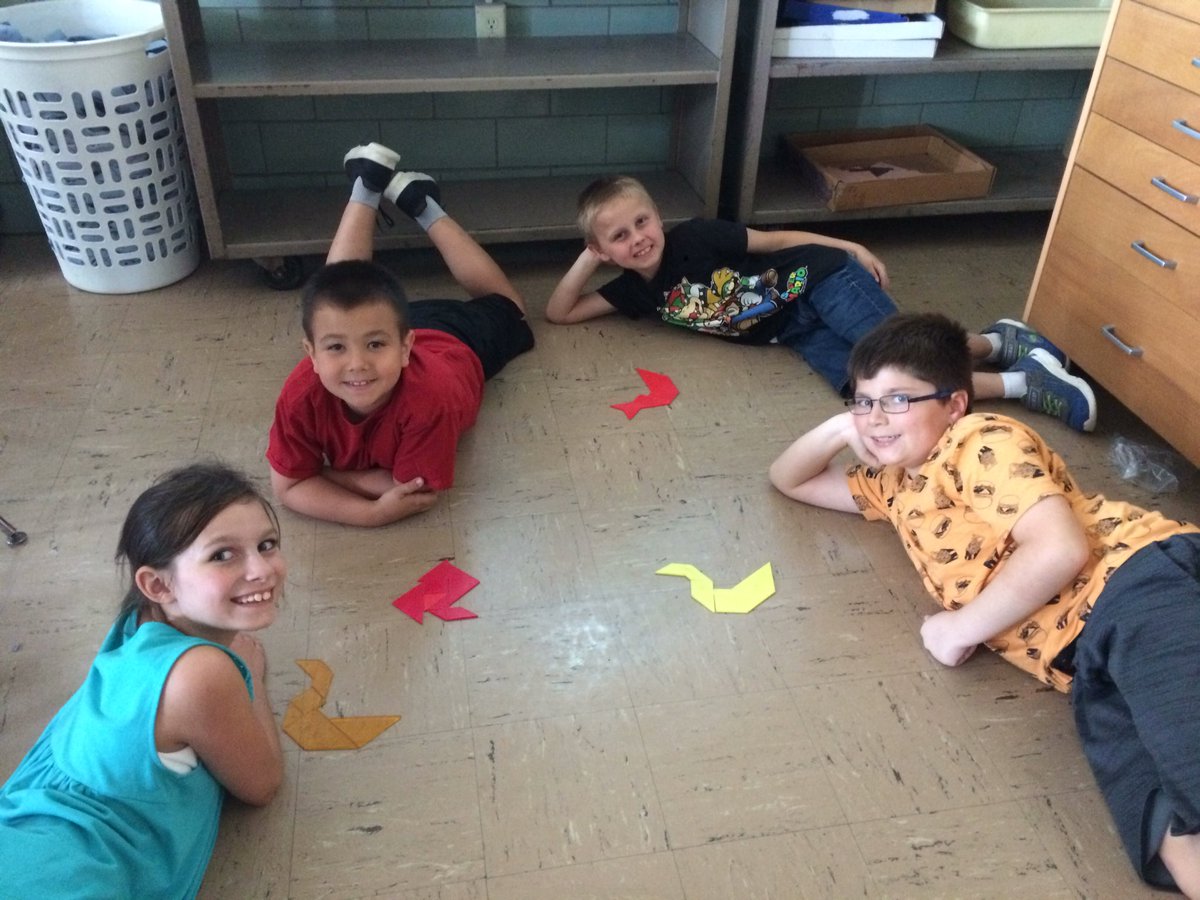 JudyEnglish123's tweet photo. Fun with tangrams! #rcsdpirates https://t.co/Wym1r8gU15