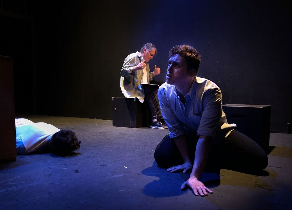 Final TWO runs of MICHAEL KEARNS' BLOODBOUND <a href="/hollywoodfringe/">hollywoodfringe</a>! TONIGHT 8 PM, Weds at 10 PM. (Photos: Sonja Brenna)

"HIGHLY recommended. The writing is intense and intimate..."

"Powerful acting. Thought-provoking..."

TIX: hff18.org/5371

#LAThtr #HFF18 #LGBT #brothers