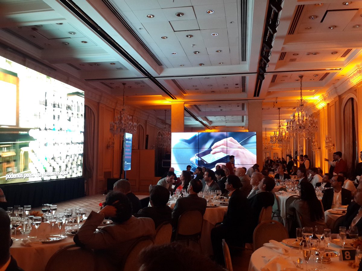 CEOSummit2018's tweet photo. A sala llena. ¡Éxito total! #CeoLeaderShipSummit 2018. https://t.co/3x5GAjnqK5