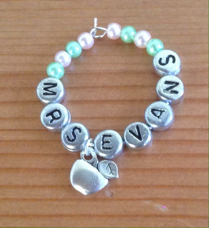 Loopylou2024's tweet photo. #teacher wine glass charms #nurseryworker #teachingassistant #womaninbiz #wnukrt https://t.co/ape8xJik70