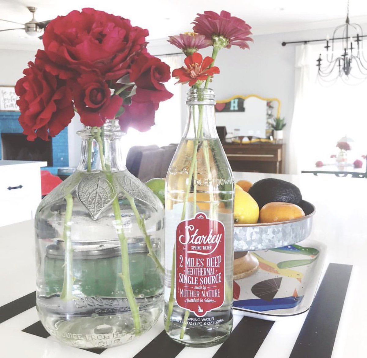 StarkeyWaterCo's tweet photo. Raise your hand if you've used your #StarkeySpringWater bottle for other things?
(๐ธ A Pocket Full of Sunshine and Doils) https://t.co/OuvhfIFO0P