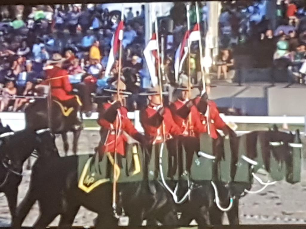 gregoire_roxane's tweet photo. Les élèves de 2e année @sfacecce visitent le musée de la @grcrcmppolice. Nous sommes tous fiers de faire parti d'un aussi  beau pays d'où règne le respect et la sécurité. #Canada https://t.co/VFcTWRLvpn