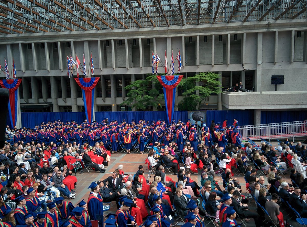 SFUPCS's tweet photo. It's happening! #SFU's third cohort of #BigData Master's students is graduating today! #mySFUgrad https://t.co/Gj2jEIf9py