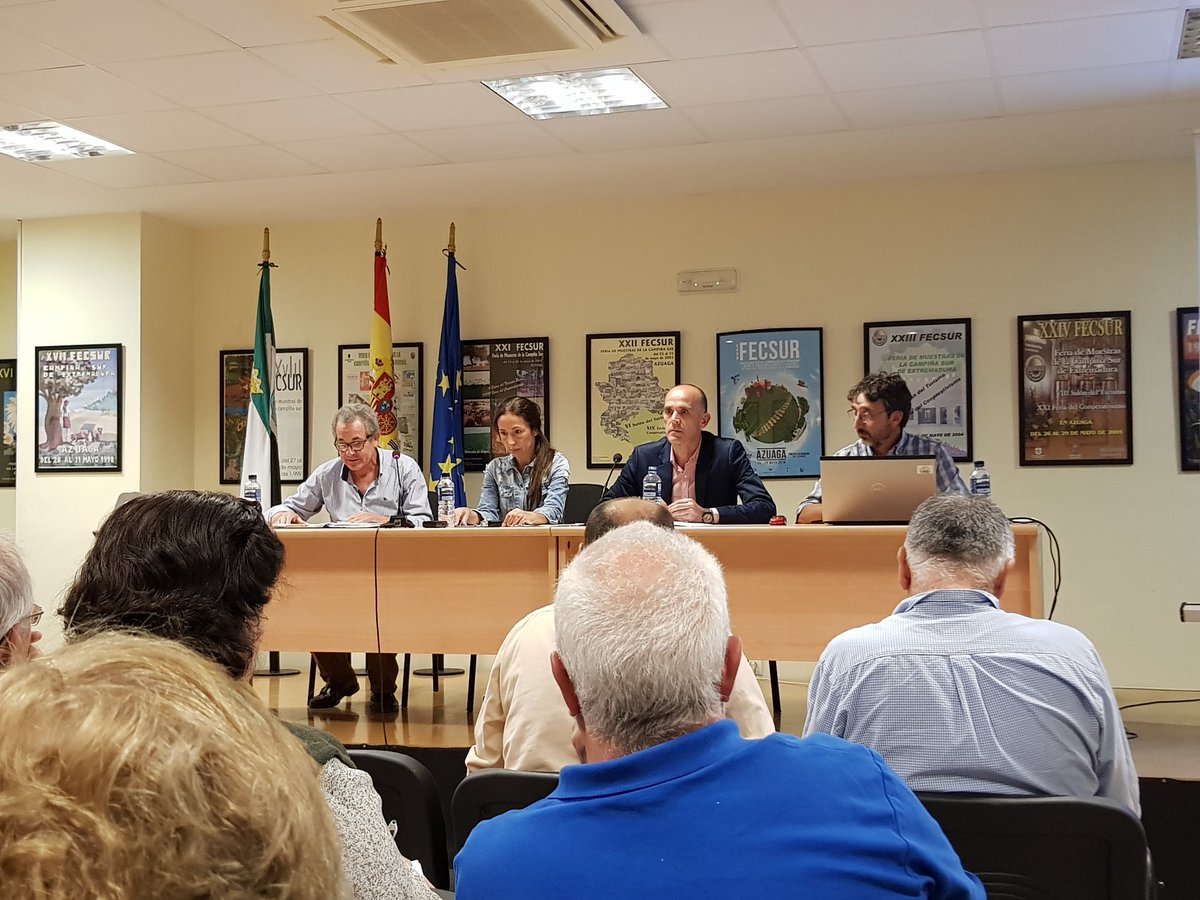 cedercampisur's tweet photo. Charla coloquio sobre Catálogo y Normativa de Caminos Públicos organizada por la Asociación Cultural Aldea de los Rubios https://t.co/OK8QkrJTjC