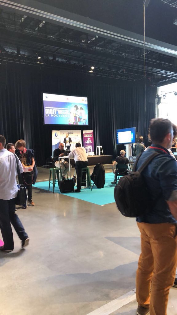 Kvndlnn's tweet image. Conférences, démo, #job #formation la #digitweek se termine en beauté ce soir! @poleemploi_HDF @elemahieu @Nadine_CRINIER @Apec_HDF