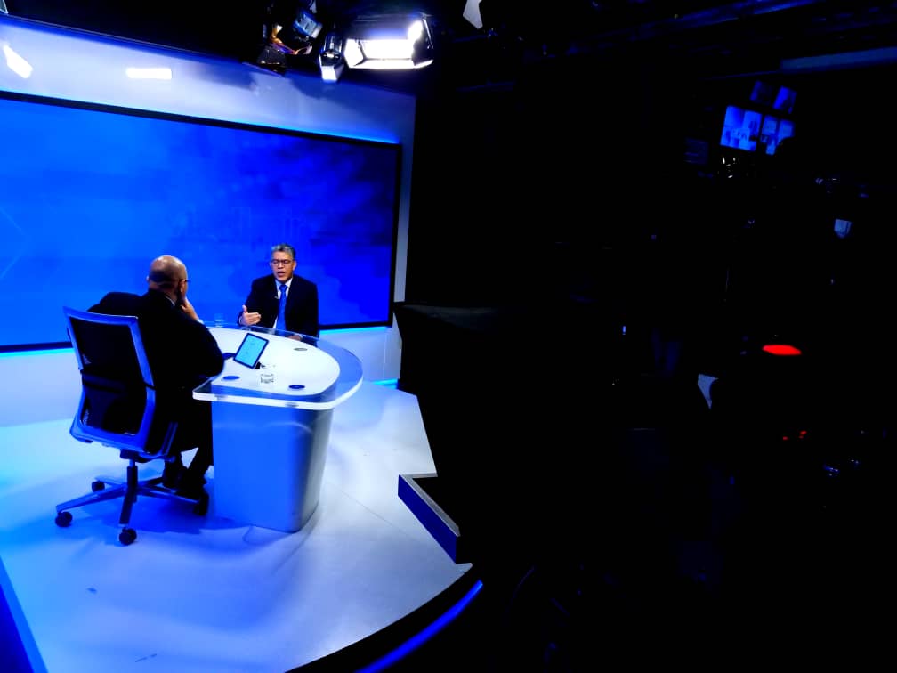 🔴  #EnVivo | Min. <a href="/JauaMiranda/">Elías Jaua</a>: Vamos a distribuir 4 millones de morrales escolares para el inicio del nuevo año escolar <a href="/NicolasMaduro/">Nicolás Maduro</a> #JuventudVictoriosa #EliasJauaAla1