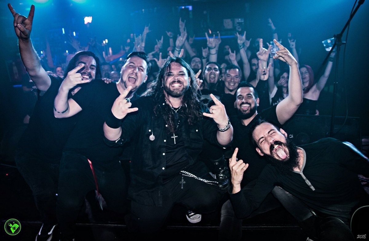 Nocheterna tweet media