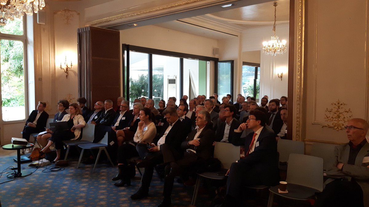 Salle comble au débat <a href="/XSursaut/">X-Sursaut</a> <a href="/AXPolytechnique/">Polytechnique Alumni</a> sur la réforme des retraites à la maison des X avec  le Haut-Commissaire Jean Paul DELEVOYE et François CHARPENTIER