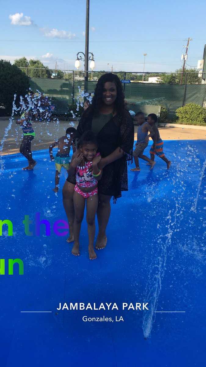lipstickchic09's tweet photo. Sun 🌞 in theFun Day https://t.co/wJJCkdng6a