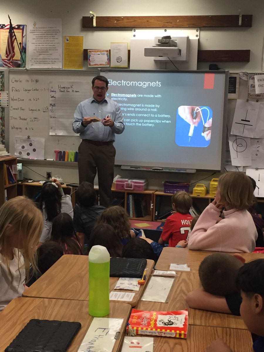 KnightsSTEAM's tweet photo. 4th graders had a great opportunity today to learn from an electrical engineer. This really helped them connect their study of electricity to a potential career in this field. Thank you, Mr.Roche, for a great presentation! #NTMSteam #KnightsRock @APSscience @APS_STEM https://t.co/PC6P0XXev2