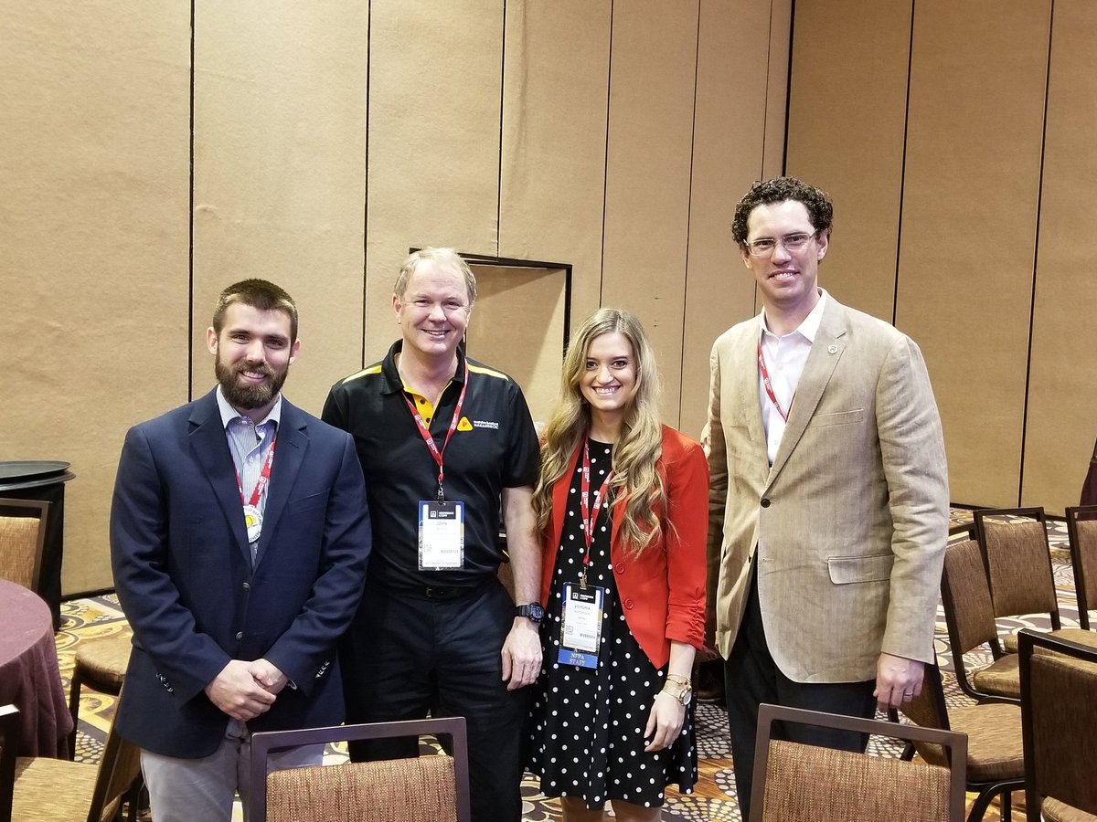 DanGorhamNFPA's tweet photo. Great discussion at #NFPAConf with @bnhcrc's Dr John Bates about engaging local officials for wildfire risk reduction https://t.co/ts7cHopwZ0