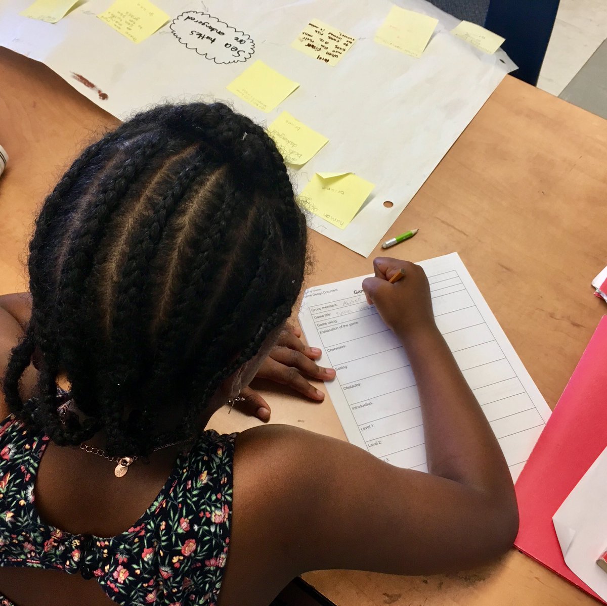 msbrycesclass's tweet image. Today, Ss used their #causalmodels to plan a video game to teach players about the animal issue they researched #coding #STEM