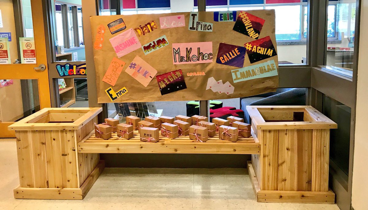 mrsalegault's tweet image. Caring for Other’s last day! #buddybench #learningpartnership #socialandemotionallearning #SEL #grateful @OttCatholicSB @StMichaelOCSB @Immaculata_HS