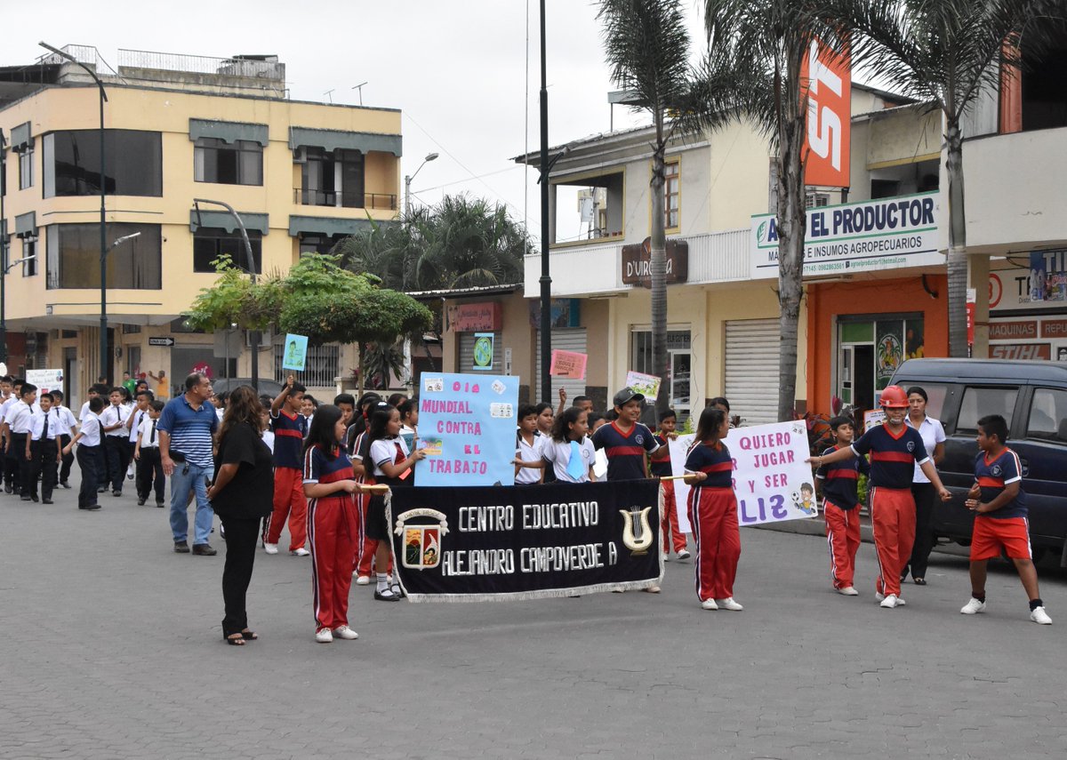 cesarencaladae's tweet photo. Marcha por el #DíaMundialContraElTrabajoInfantil,  desde el Gad de Pasaje siempre impulsaremos políticas  públicas en favor de la niñez creando las mejores condiciones para  su desarrollo educativo, psicológico, deportivo, social y cultural #PactoConLaNiñezYAdolescencia https://t.co/H81SdGmYEX