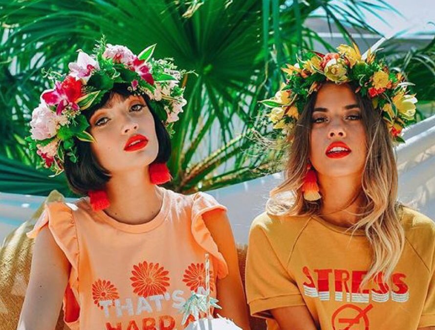 cholatoaloha's tweet photo. DAZEY LA new collection out empowering women, love it and the opportunity to make Hakulei for them. 🧡❤️💛#leisbyleilani #dazeyLa #hakulei #leipoo #tropicalchic #womenempoweringwomen https://t.co/YbGjYJil9m