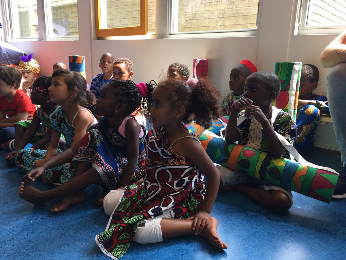 Slangenbezweerders, tijgers, theemeisjes... een multicultureel feest... Zit u op die laatste vrije, gratis stoelen <a href="/AtlasEmmen/">ATLAS Theater</a> donderdag? Meld aan via atlastheater.nl/voorstelling/5…