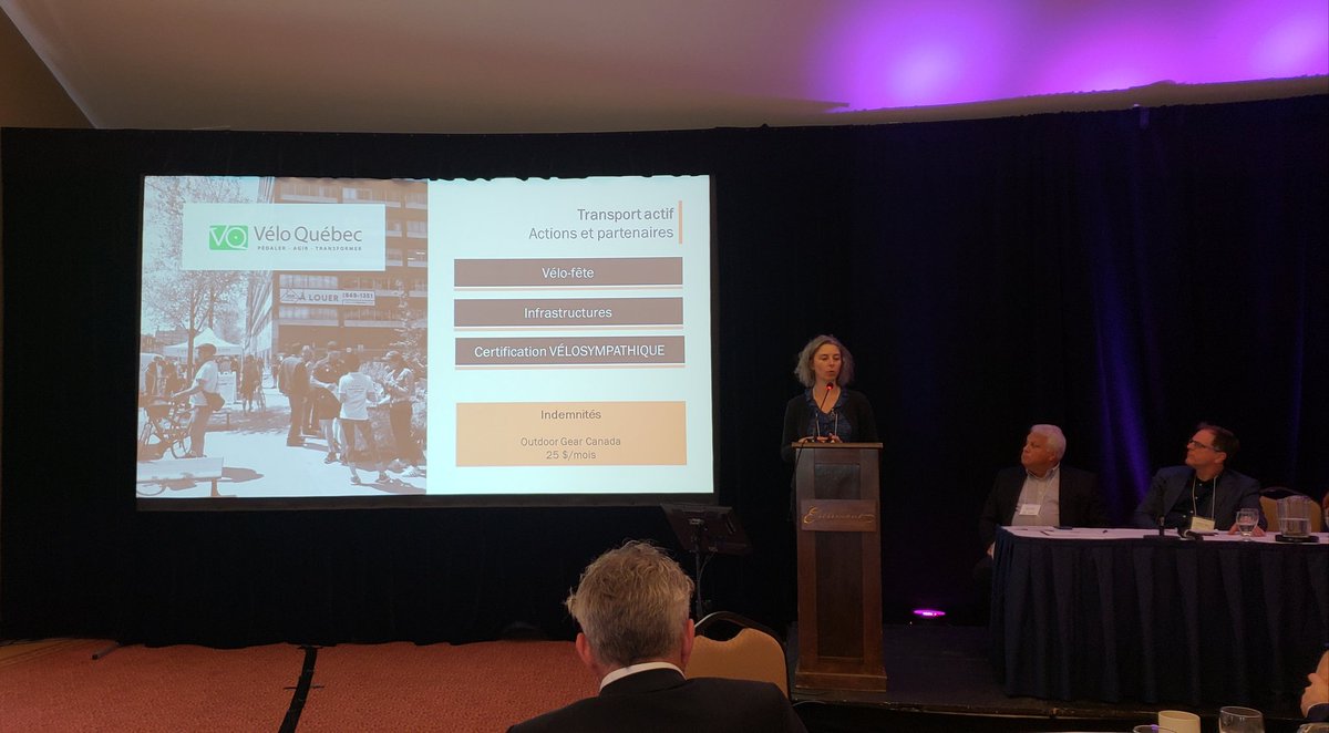 Dans les parcs industriels, il faut également penser à la mobilité de la main-d'œuvre, selon Aline Berthe, dir. MOBA et <a href="/VoyagezFuteQC/">Voyagez Futé</a> Les entreprises gagnent à encourager les modes de transport alternatifs. Moins de stationnement à entretenir! #DecEcon