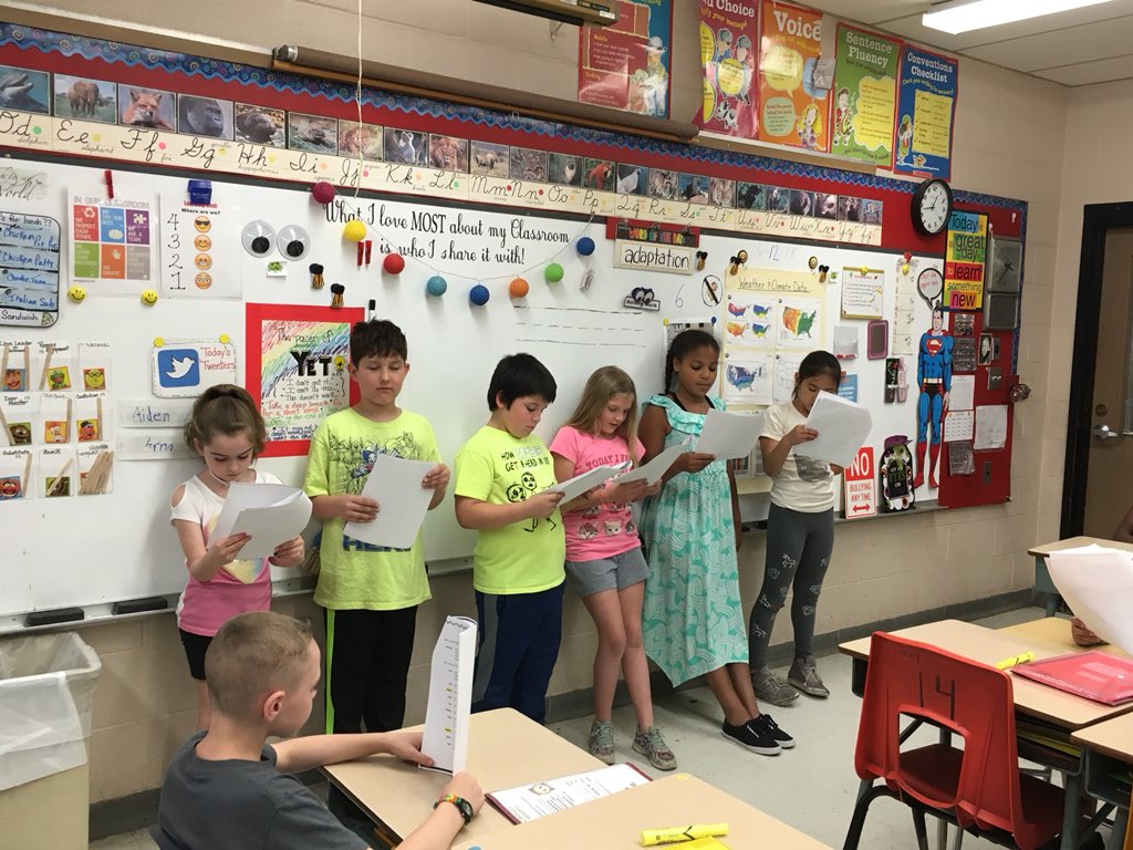 Room8IsGreat1's tweet photo. We did a readers’ theater today and it was fun to do! ~ Aiden #learning is fun #fluency @wednovans https://t.co/hWPuSc2fkw