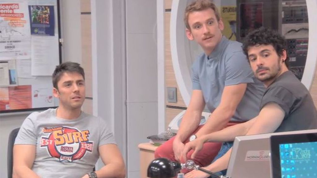 ¡Ya puedes disfrutar de todos los episodios de hoy!
Capítulo 84 ▶ bit.ly/2LKtBK9
Capítulo 85 ▶ bit.ly/2Jw2ypo
Capítulo 86 ▶ bit.ly/2Jw4z4O