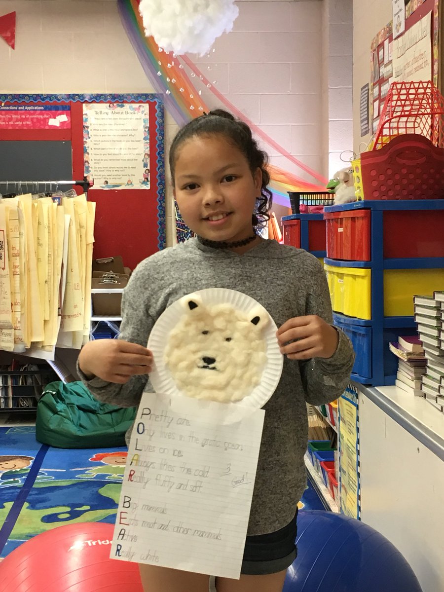 Room8IsGreat1's tweet photo. Animal acrostic fun with poetry! #learningisfun 🦁🦊🐼🐸@wednovans https://t.co/H4pj2xOtPA