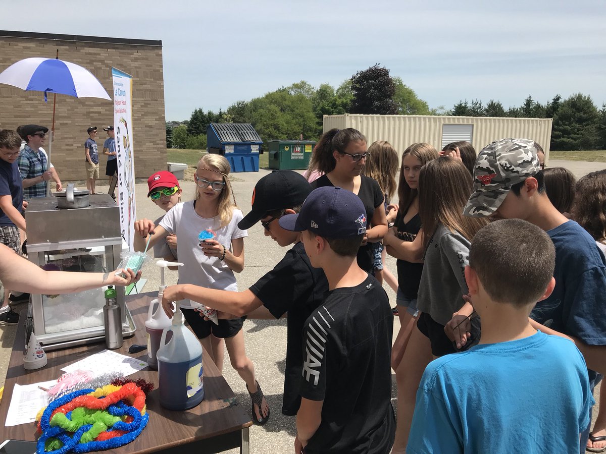 Le Caron tweet media