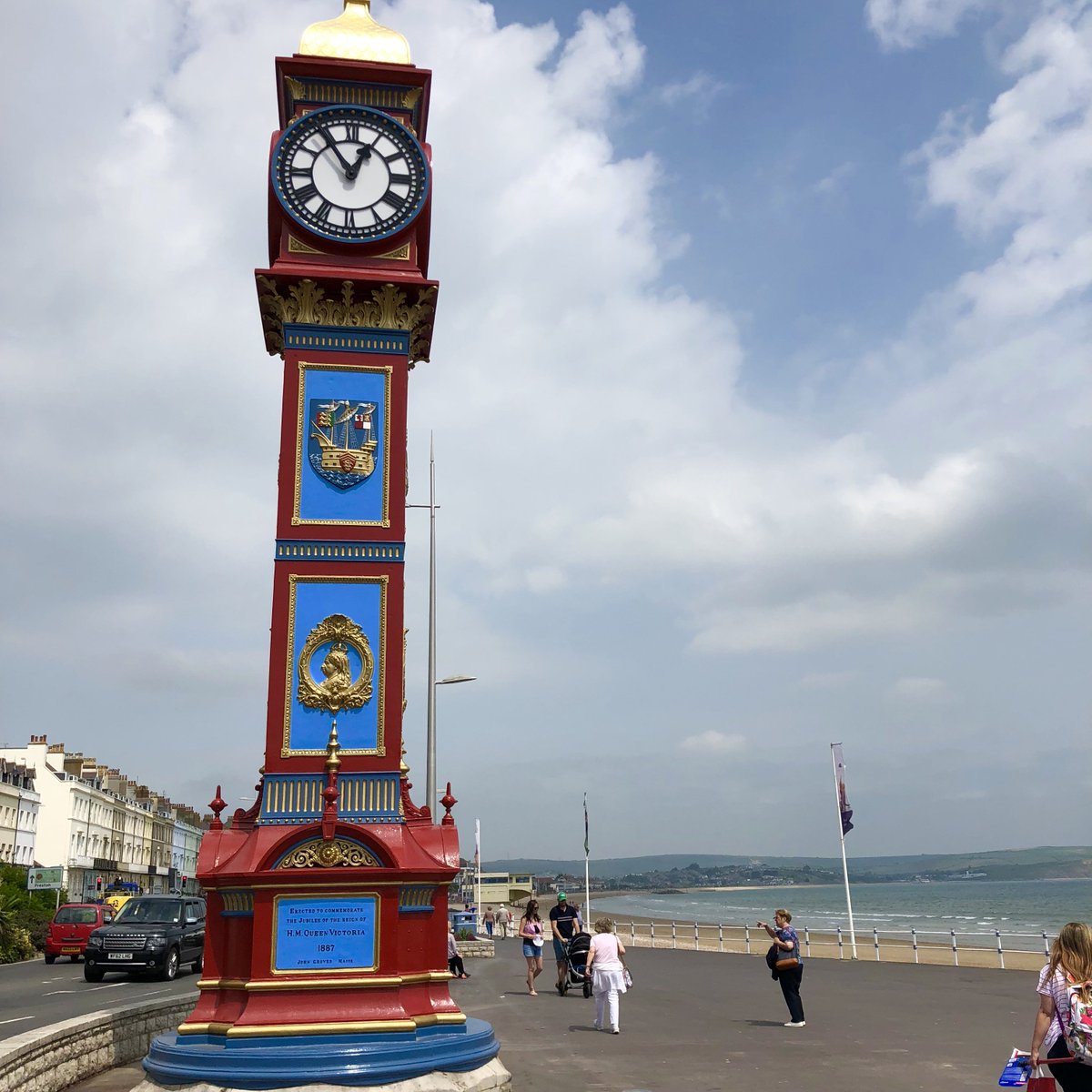 AlMoloWeymouth's tweet photo. Looking good with your new coat of paint..... #weymouth #jublieeclock #weymouthbeach #weymouthesplanade #loveweymouth #almolo https://t.co/dh19NDNJ1U