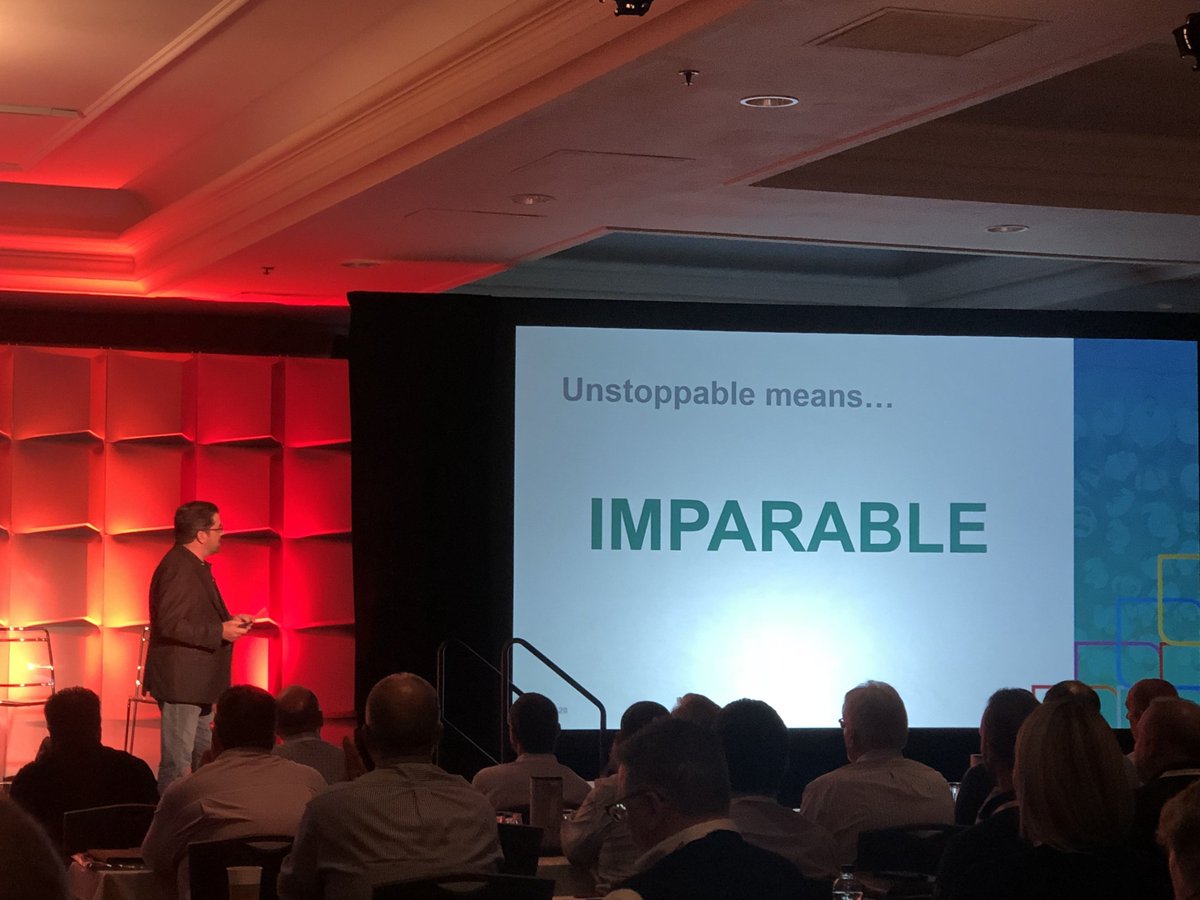 MHollandLATAM's tweet photo. El director general de MHL, Xavier Lebrija, da una actualización de nuestro imparable negocio latinoamericano en #MHBC18. #BeUnstoppable https://t.co/gFoXOsh5xH